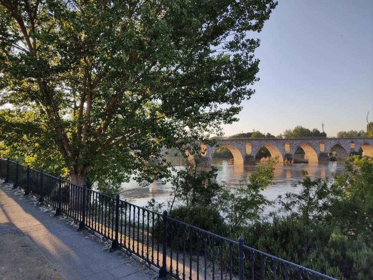 Appartamento A Los Ojos Del Rio Duero Zamora Esterno foto