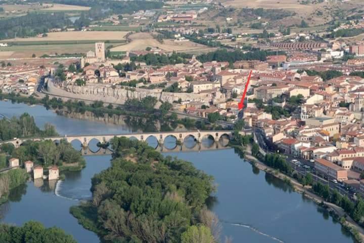 Appartamento A Los Ojos Del Rio Duero Zamora Esterno foto