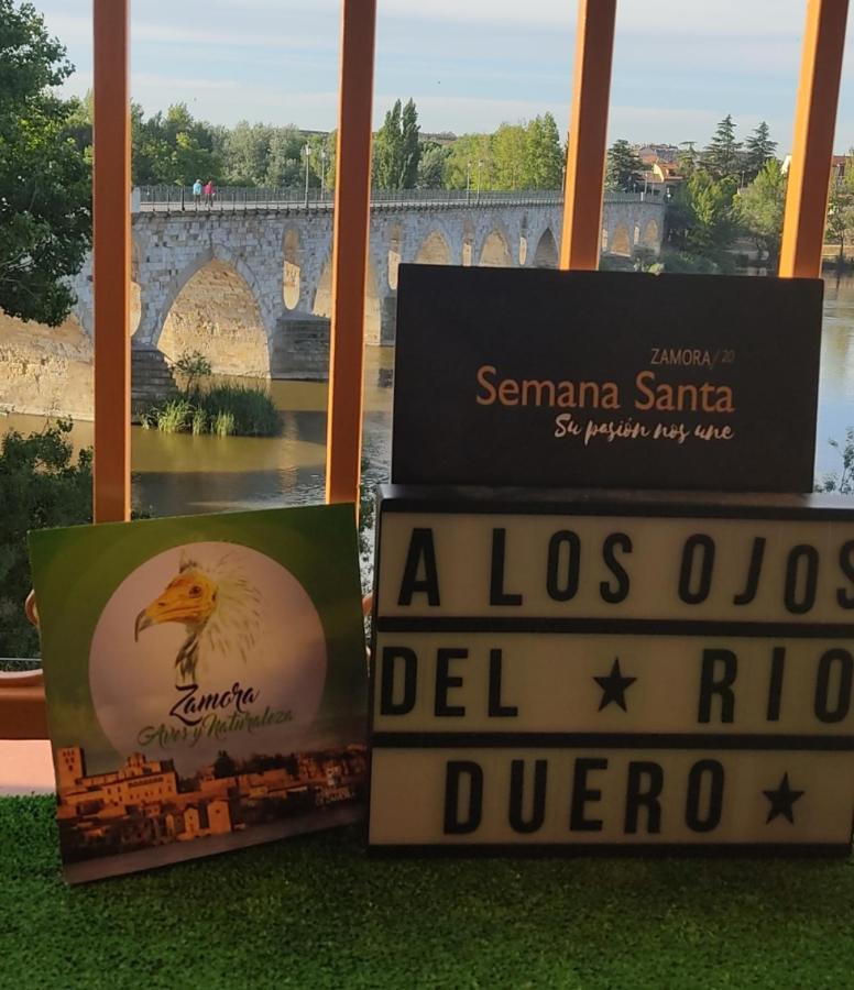 A Los Ojos Del Rio Duero Zamora Esterno foto
